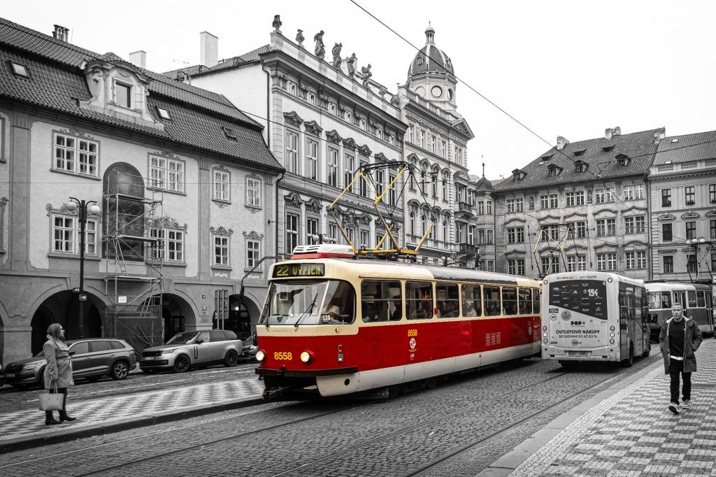 Olumbe Falú - Praha 22 - Photography- Falu.Gallery