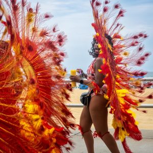 Mary Dwyer - Virginia Beach Carnival Parade - photography - https://www.instagram.com/Marie_marthe_photographe/ Mary Dwyer - Virginia Beach Carnival Parade