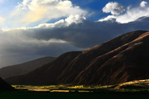 Merraki KJ_Mountains